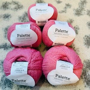 5 Balls Palette Fingering Weight Yarn in Pink Cotton Candy New